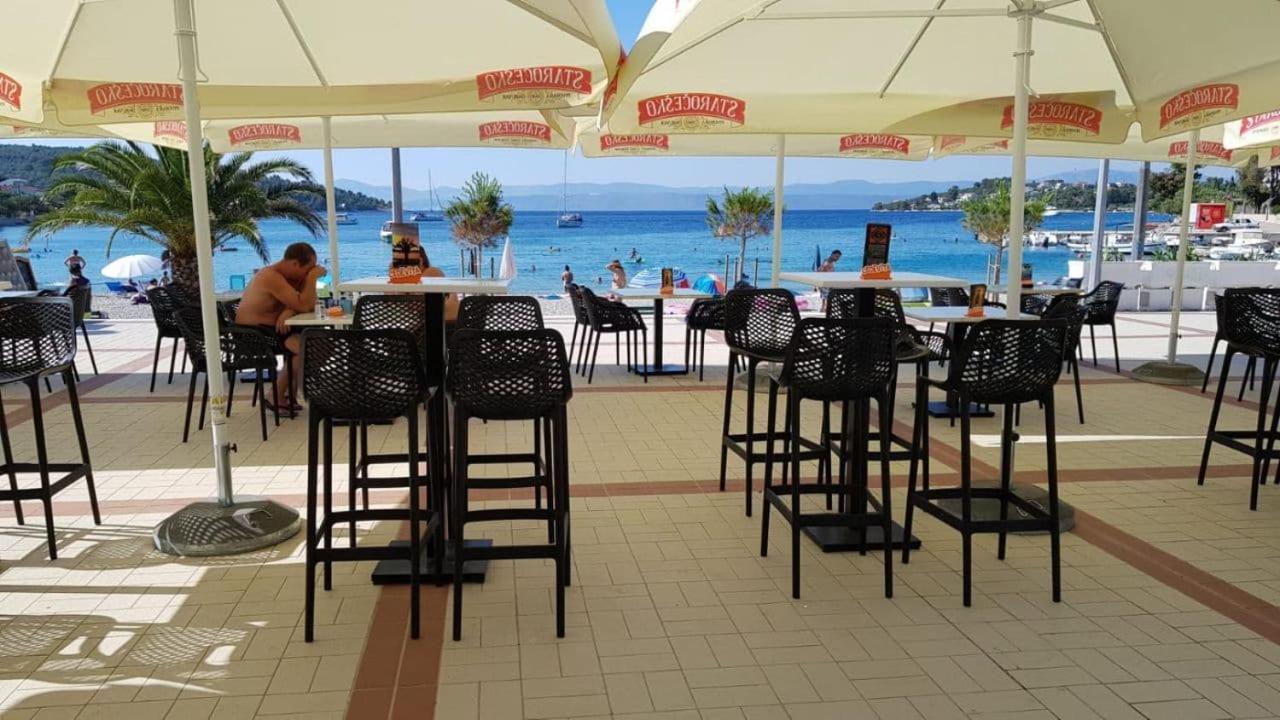 Apartman Leo Nečujam Dış mekan fotoğraf