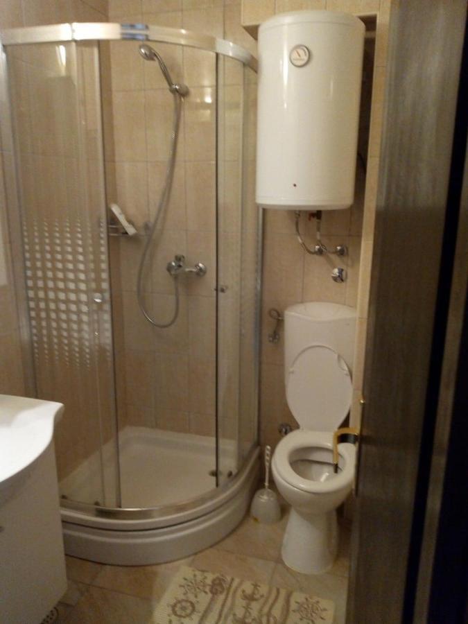 Apartman Leo Nečujam Dış mekan fotoğraf